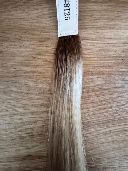 Perruque Médicale Human hair longue raide avec frange Pénélope 22 pouces. PREMIUM QUALITY.