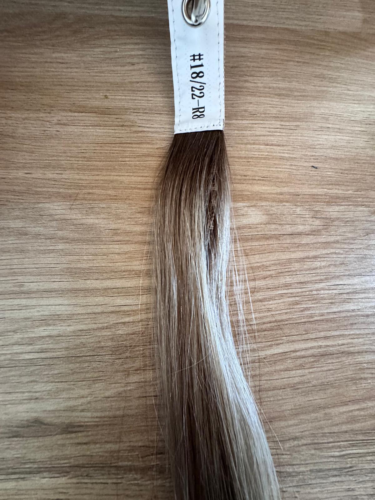 Perruque Médicale Human hair longue raide avec frange Pénélope 22 pouces. PREMIUM QUALITY.