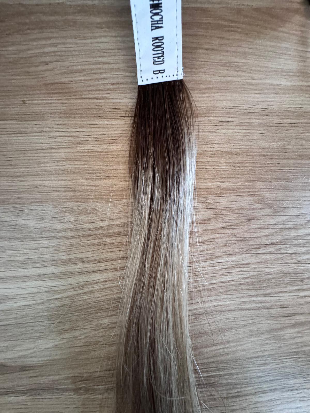 Perruque Médicale Human hair longue raide avec frange Pénélope 22 pouces. PREMIUM QUALITY.