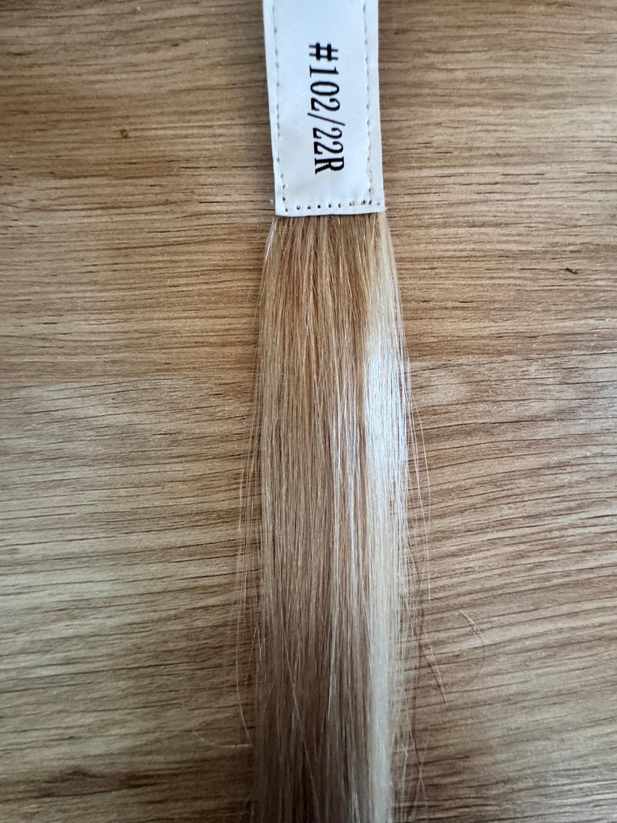 Perruque Médicale Human hair longue raide avec frange Pénélope 22 pouces. PREMIUM QUALITY.